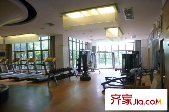 奧特萊斯V公寓周邊健身會(huì)所