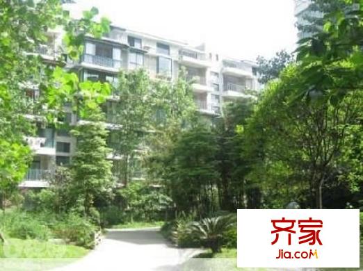 美聯(lián)公園前外景圖 