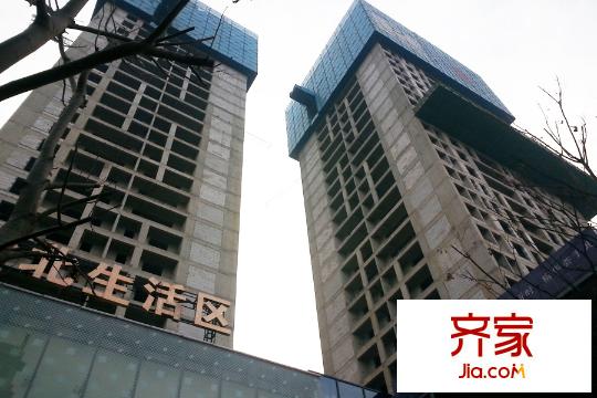 萬科金域湖庭外立面進度(20150317)
