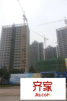 漢北廣場(chǎng)樓棟在建實(shí)景（20151119）