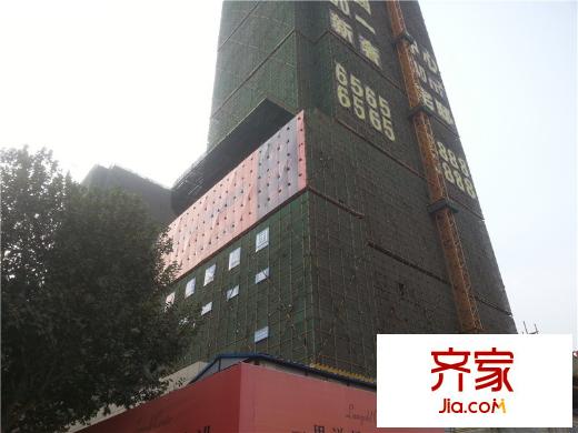 南國(guó)中心在建樓棟實(shí)景（20141014）