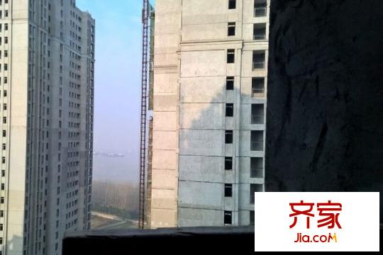 中大長江紫都六期工地窗外實景（20150324）
