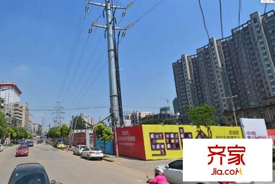 中南SOHO城宣傳欄實(shí)景（20150603）