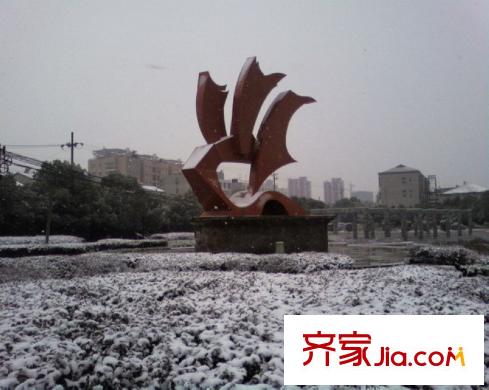 武湖新天地周邊雕塑