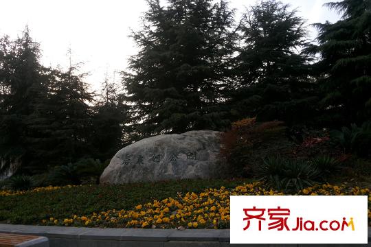 武漢天街周邊后襄河公園