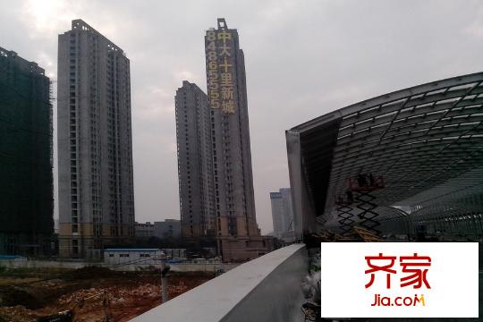 中大十里新城項(xiàng)目遠(yuǎn)看（20151012）