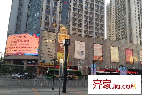 五里上善華府周邊商業(yè)街