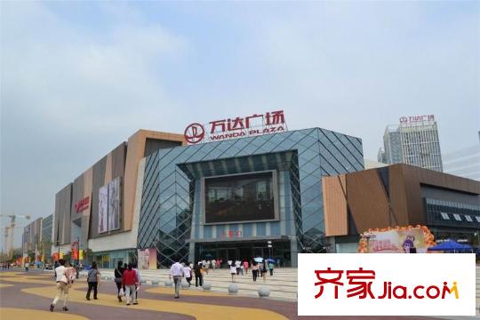 健龍果嶺公元周邊萬達(dá)廣場(chǎng)