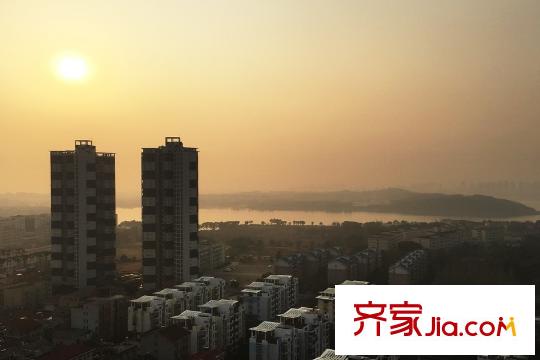 南湖時(shí)尚城周邊風(fēng)光