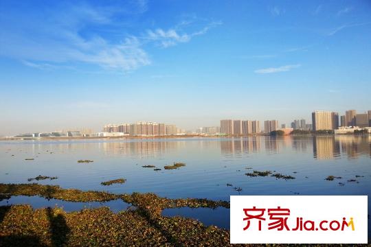 南湖時(shí)尚城周邊湖景1