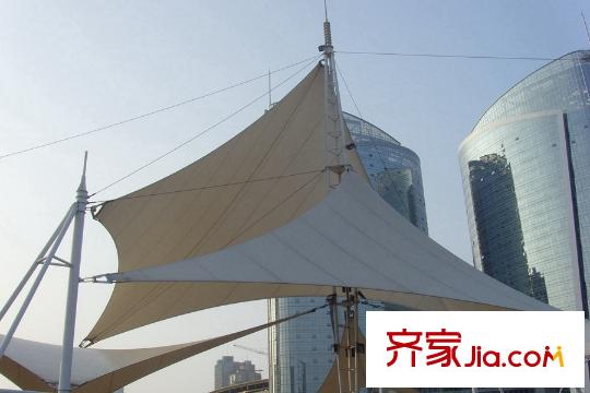 金鑫國際周邊光谷轉(zhuǎn)盤標志