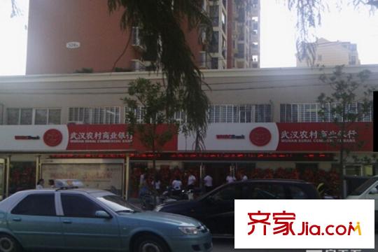 萬福國際廣場周邊銀行