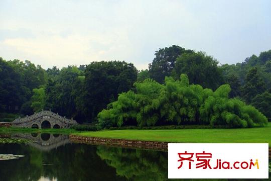 融科天域周邊磨山風(fēng)景區(qū)