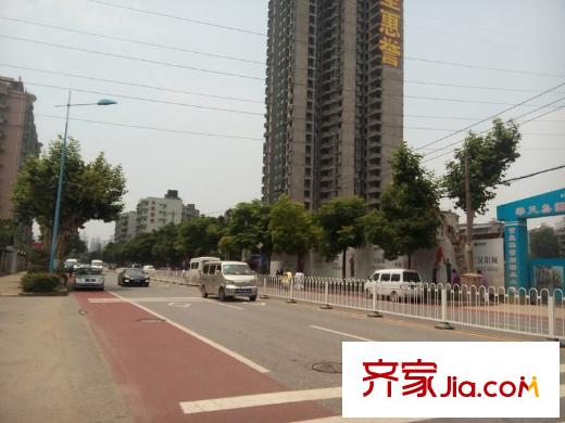 福星惠譽(yù)漢陽城周邊馬路