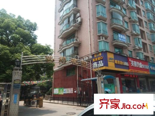 福星惠譽(yù)漢陽城周邊小區(qū)入口