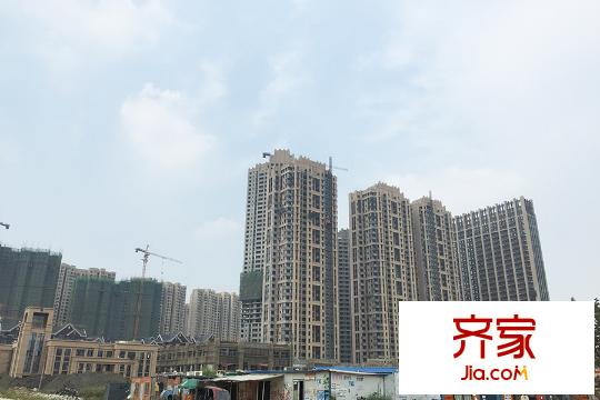 百步亭金橋匯南區(qū)外圍景觀(20150817)