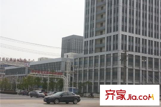 國際百納周邊華中圖書交易中心