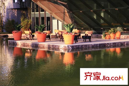 碧桂園生態(tài)城左岸周邊生態(tài)藝術(shù)館