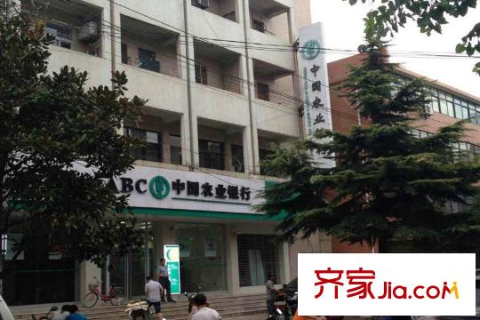 武湖尚公館周邊銀行