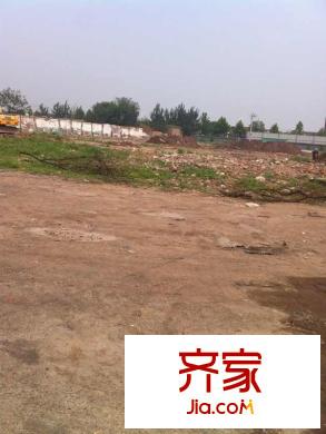 帝景公館實(shí)景圖工地實(shí)景（2013-8-22）