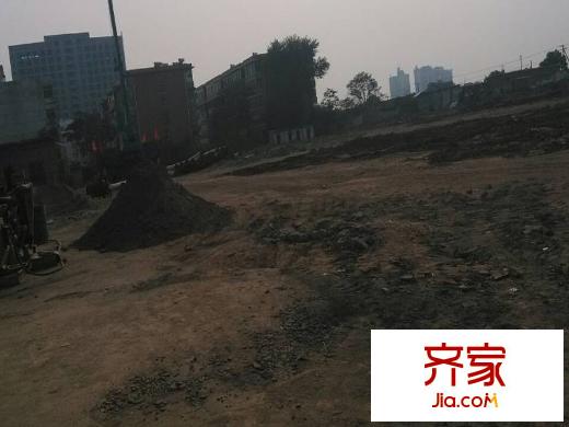 帝景公館實(shí)景圖工地實(shí)景（2013-8-22）
