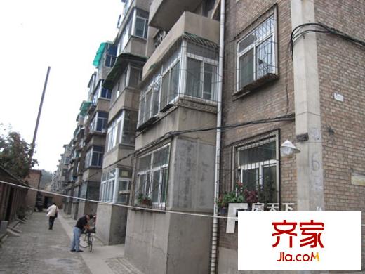 新源里教委宿舍外景圖太原  
