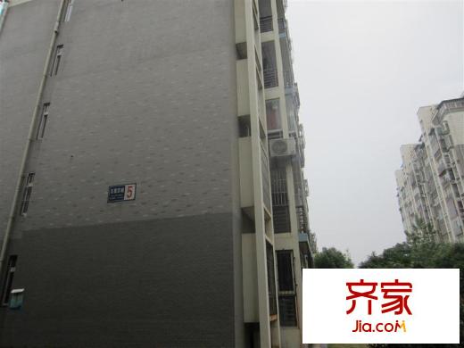 五里漢城外景圖
