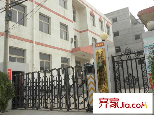特別特花園配套圖傘兒樹學(xué)校