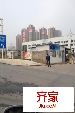觀瀾外校城遠(yuǎn)眺樓棟分布（2015.3.14）