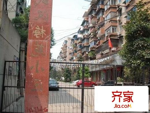 梅苑小區(qū)外景圖 