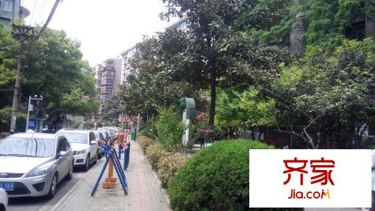 梅苑小區(qū)外景圖 