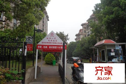 南國明珠外景圖一期到二期門