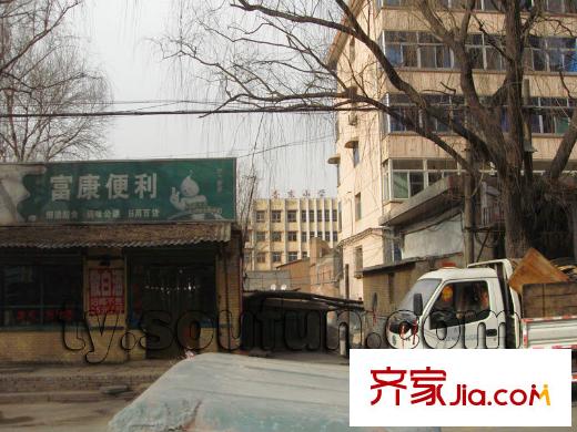 東方名筑配套圖項目西北面周邊學(xué)校