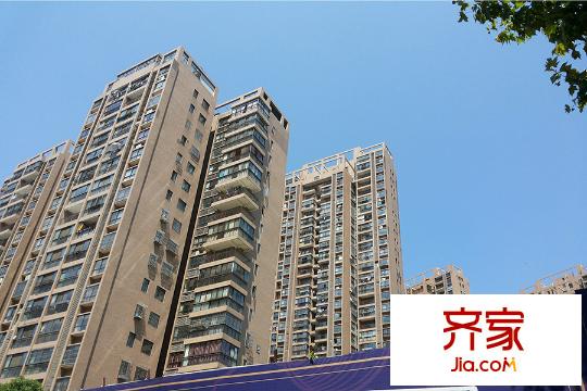 鼎盛華城1、2號樓側(cè)面(20150803)