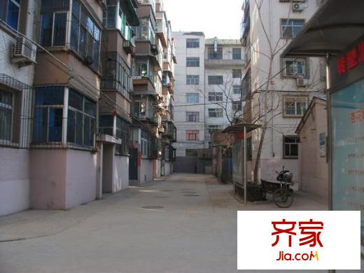 經(jīng)濟(jì)日報社宿舍外景圖太原  