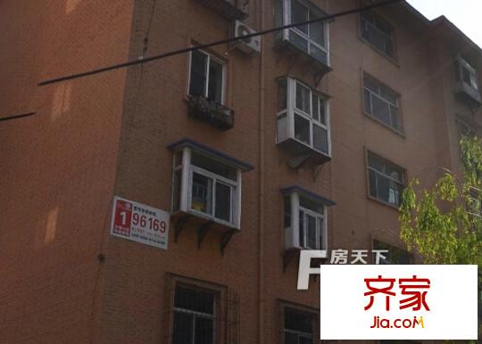 后鐵匠巷房地局宿舍外景圖太原  