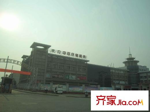 中冶南方韻湖首府周邊南湖社區(qū)中百倉儲
