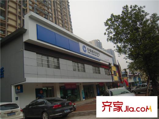 錦繡龍城八期鎏園周邊建設(shè)銀行