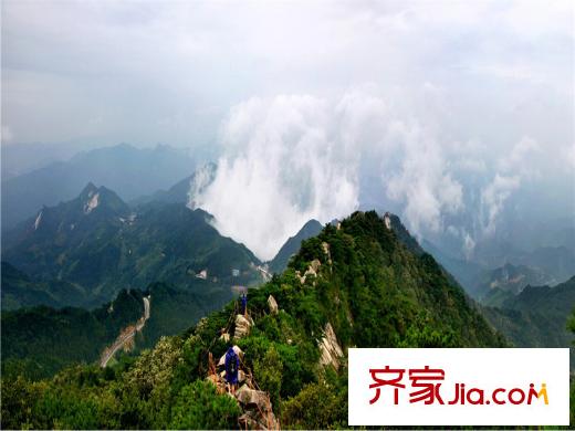 薄刀峰云端山莊周邊薄刀峰景區(qū)