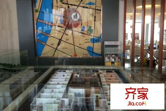 萬金國際廣場交通展示實景（20150325）
