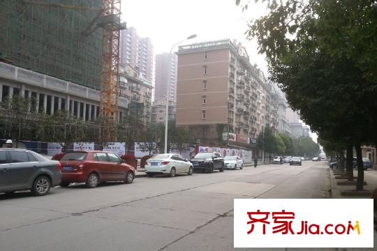 華享雕墅周邊馬路