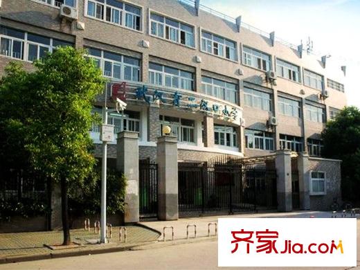 華享雕墅周邊育才行知小學(xué)
