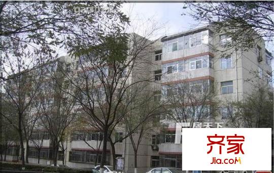 國(guó)師街一校對(duì)面房地局宿舍外景圖太原  