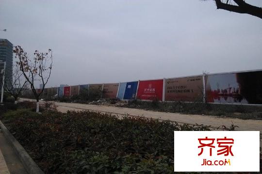北大資源山水年華項(xiàng)目圍欄（20141201）