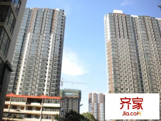 鴻平方米龍?zhí)豆^外景圖  