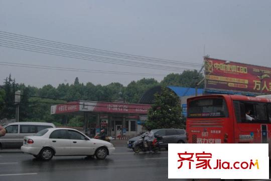 華潤(rùn)置地橡樹灣周邊加油站