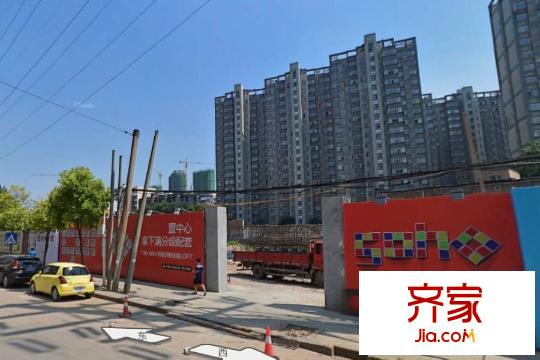 中南SOHO城工地外實(shí)景（20150603）