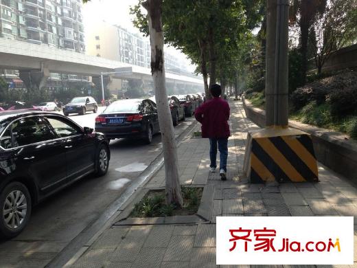 中民仁壽里周邊沿河大道