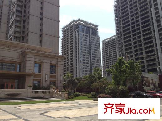 武漢天街周邊泛海SOHO城