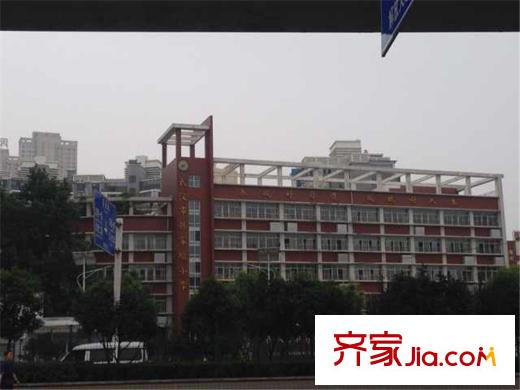 招商江灣國(guó)際周邊辛家地小學(xué)